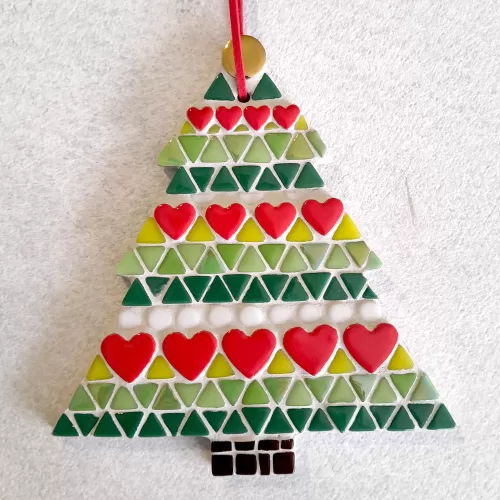 tree decoration with red hearts